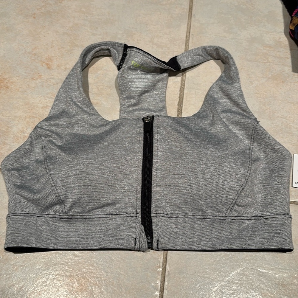 Tek Gear Gray‎ Women Sports Bra NWT Small